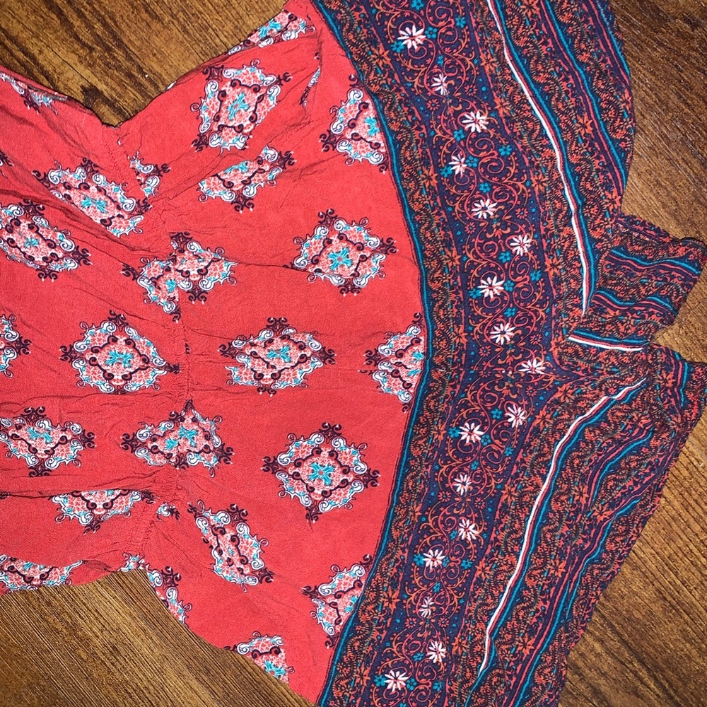 Romper - Picture 2 of 4